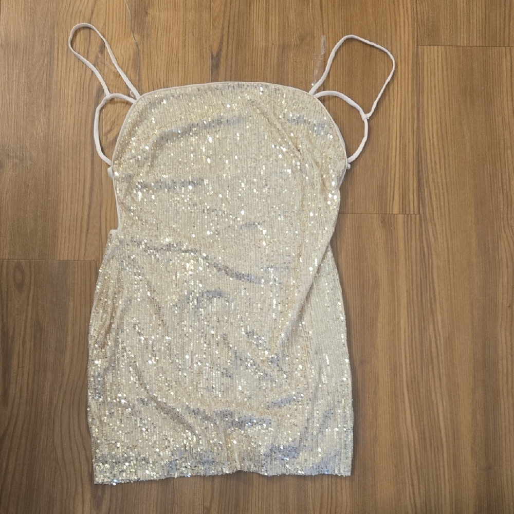 Forever 21 Dress Bundle - Picture 2 of 7